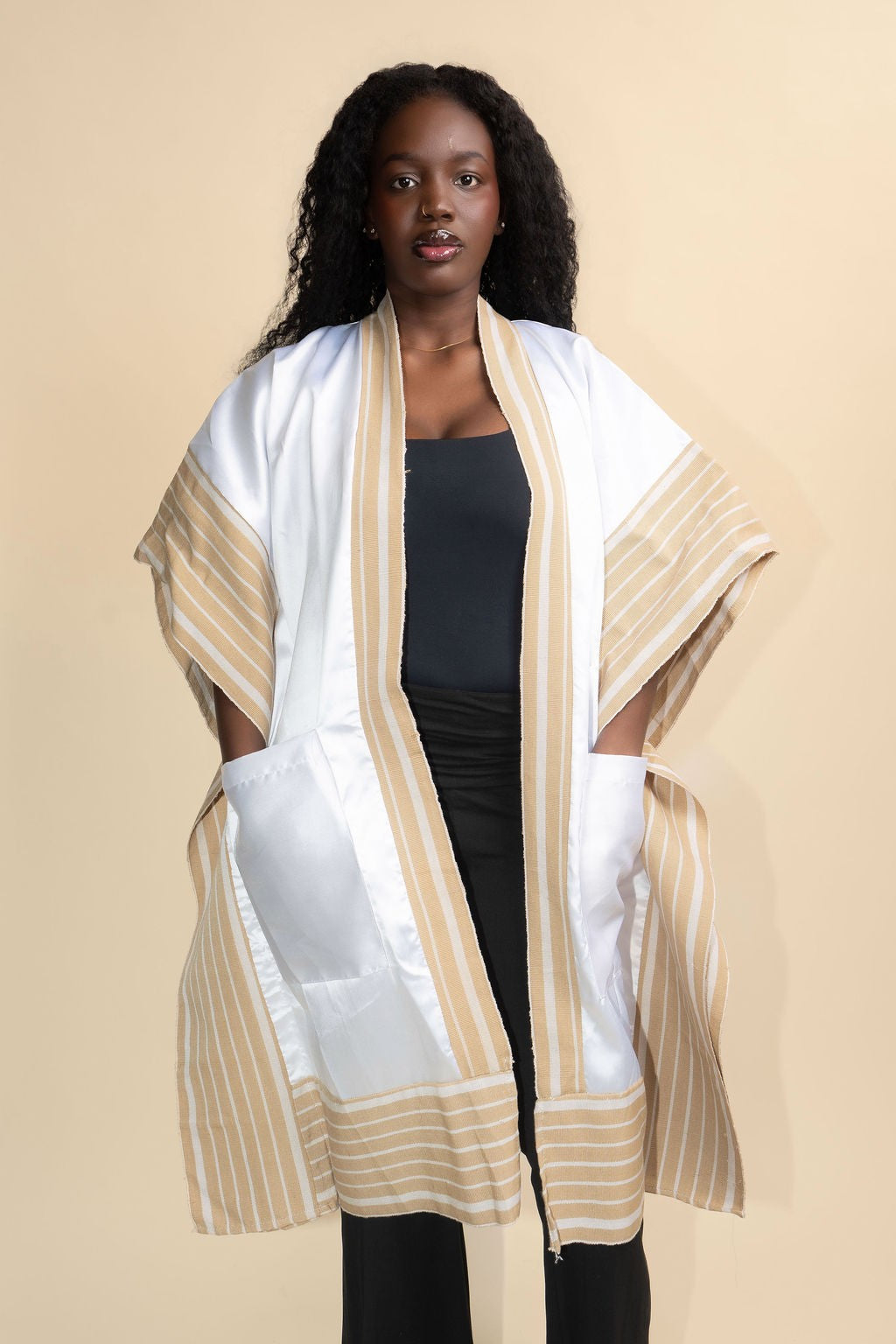 Blanc ligne beige Asoeke